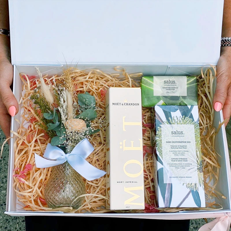 Bubbles and Bliss Hamper